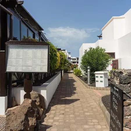 Casa Cheah Seaview Pool And Beach Appartement *